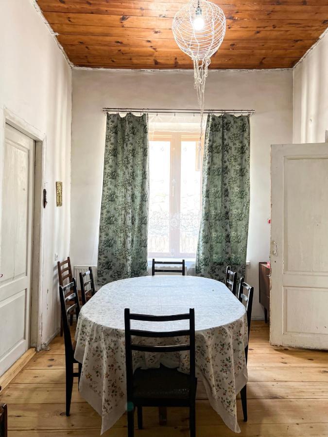 Guest House Svan-Ski Mestia Eksteriør billede